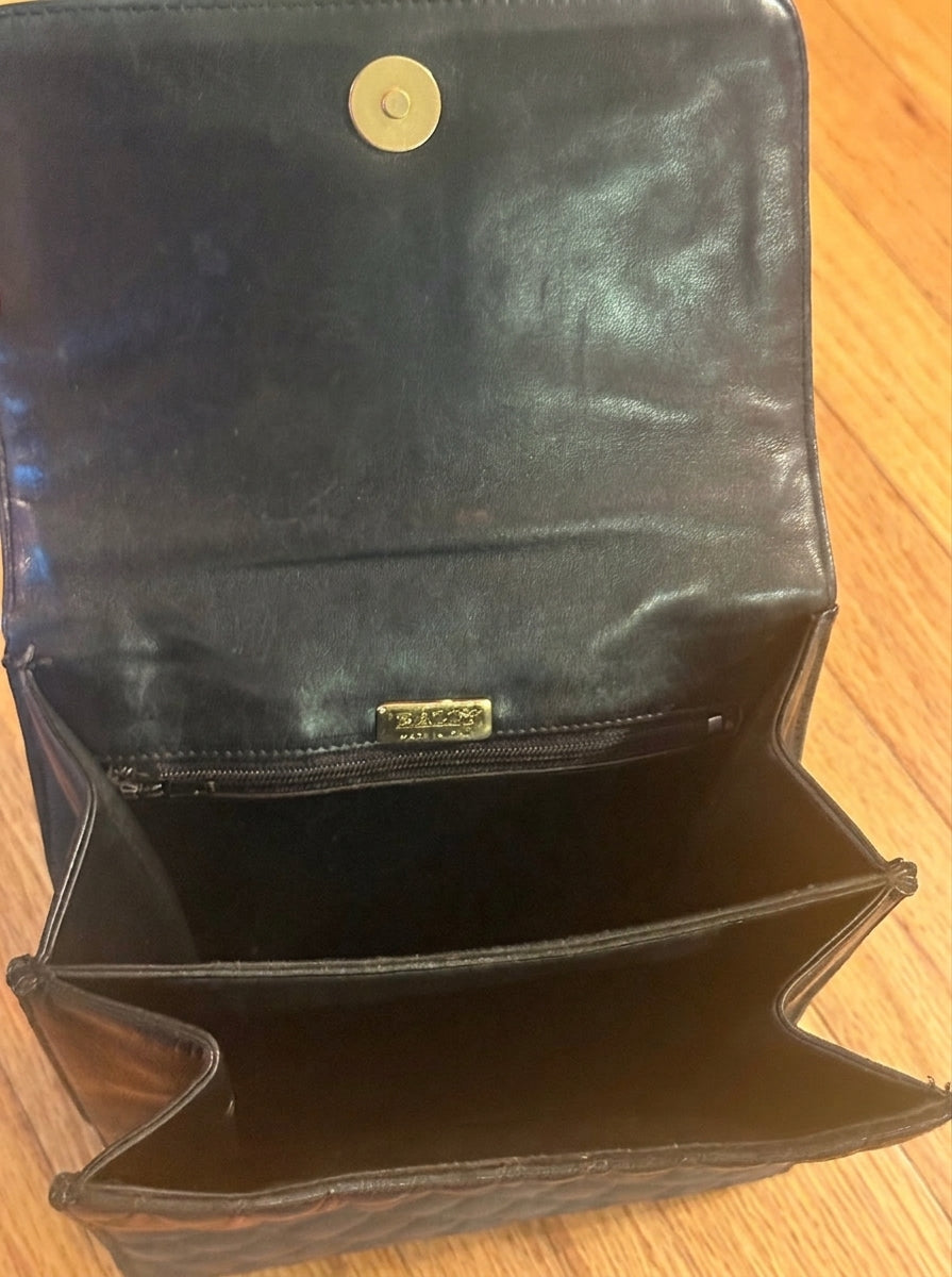 Bally Quilted Black Leather Shoulder Bag Gold-Tone Chain Strap - Image 7