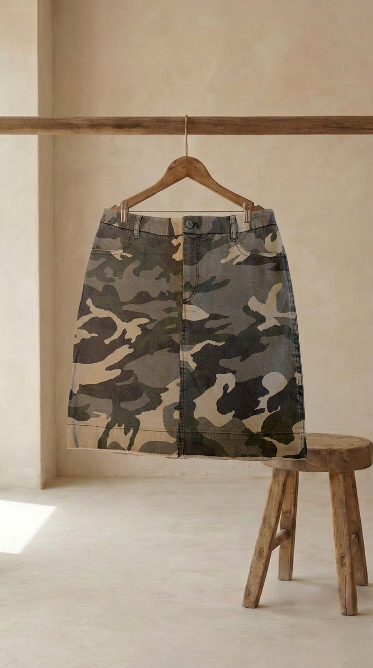 ATM Camo Cotton Mini Skirt Size 6 - Image 1