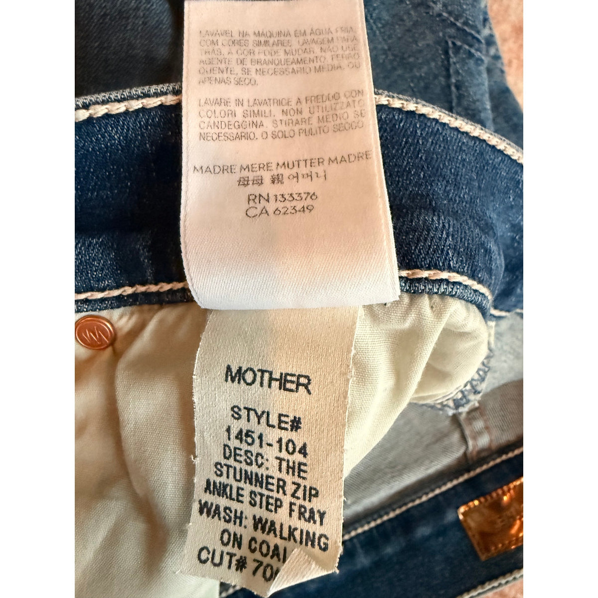 Mother Walking on Coals The Stunner Zip Ankle Fray Jeans Size 29