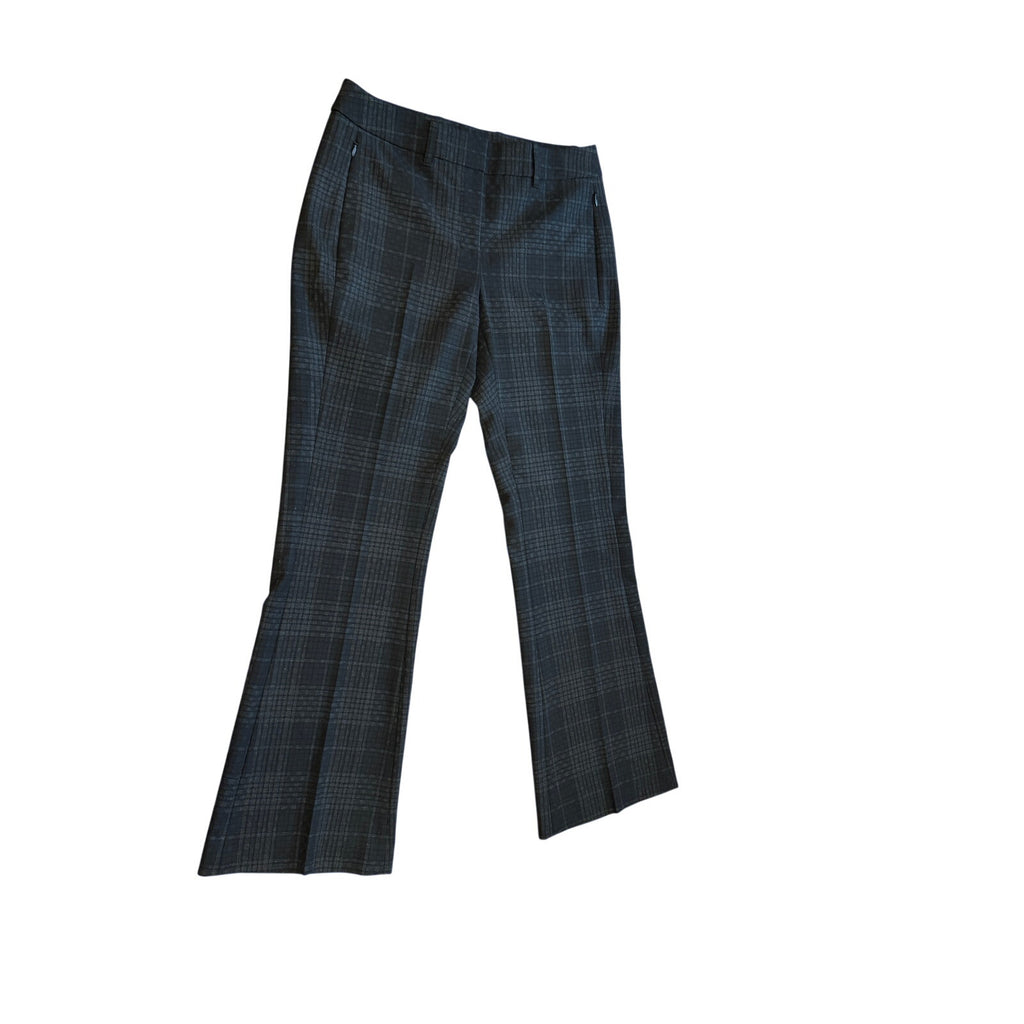 Tahari Black Grey Plaid Slight Flare Pant - IT 40, US 4
