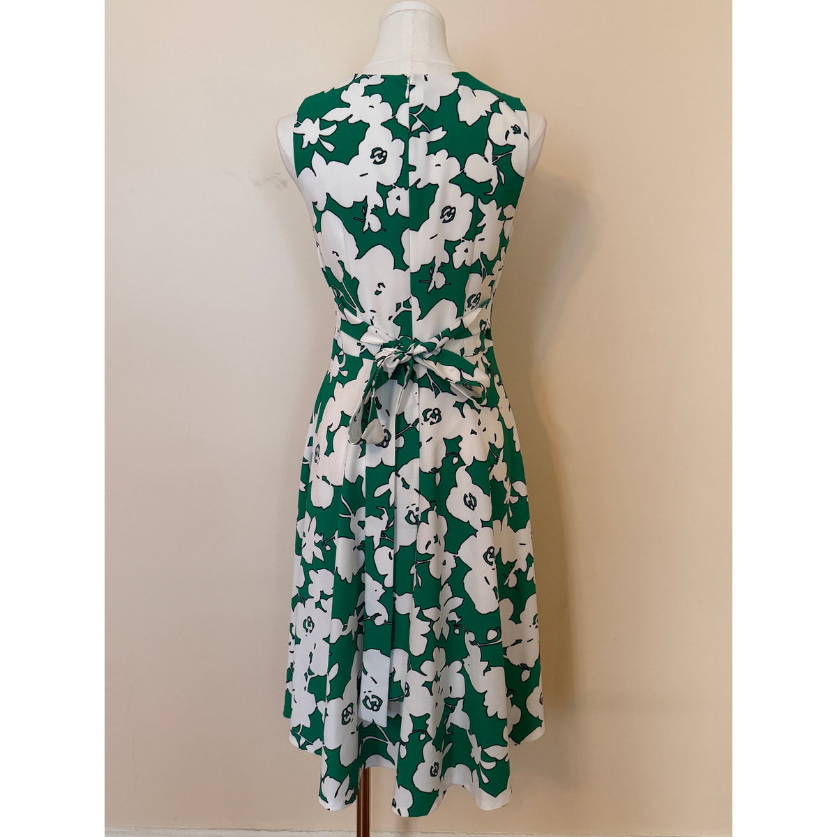 Hobbs London Grass Green Floral Evie Fit-and-Flare Dress - US 4