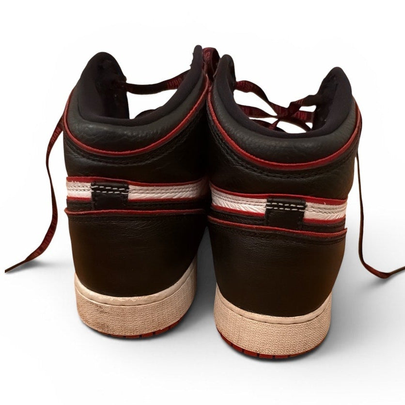 Nike Bloodline Air Jordan 1 Retro High OG Sneakers - 6 Youth