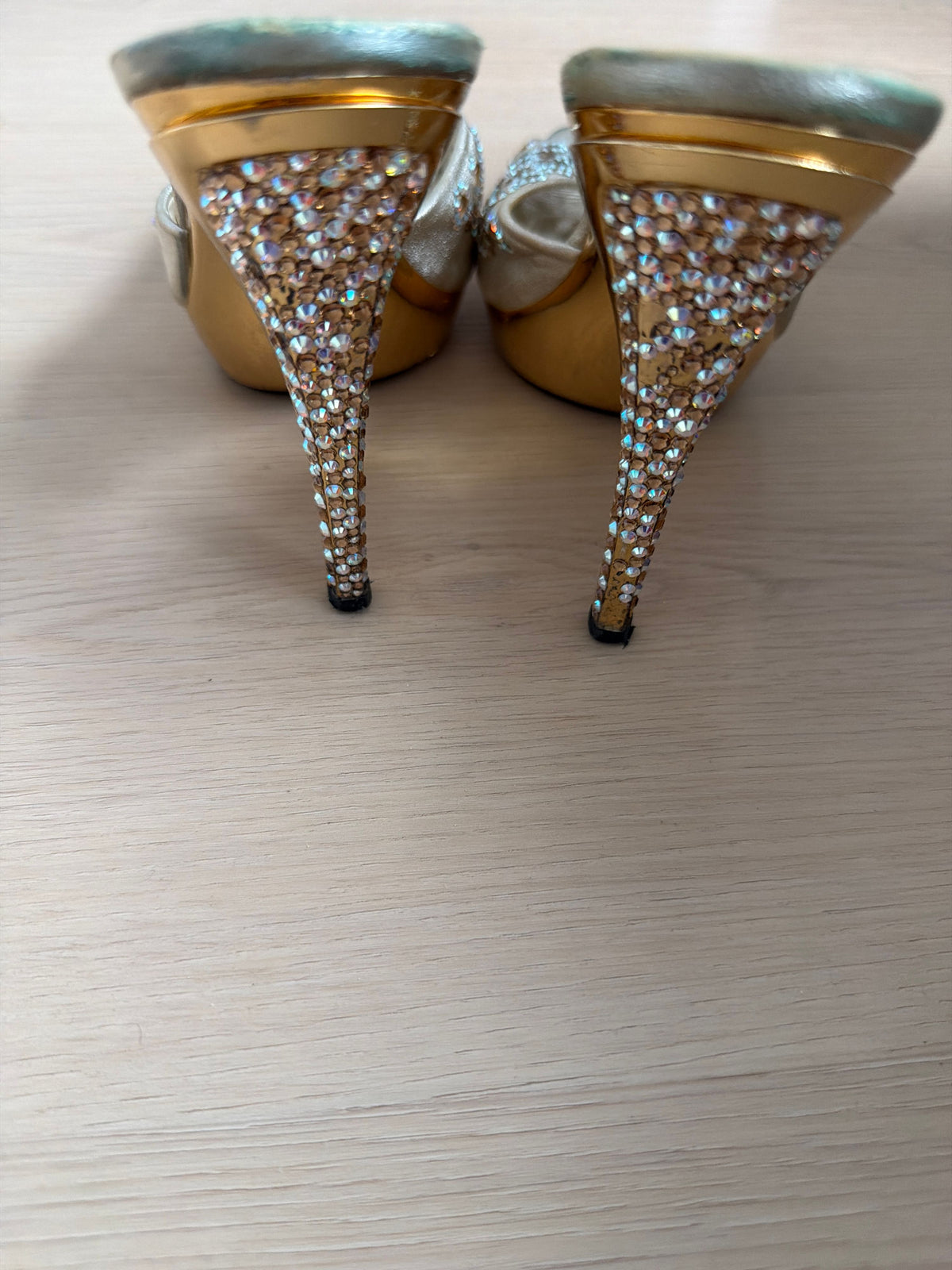 Stuart Whitman Leather w/Crystal Details Stiletto Mules 7M - Image 5