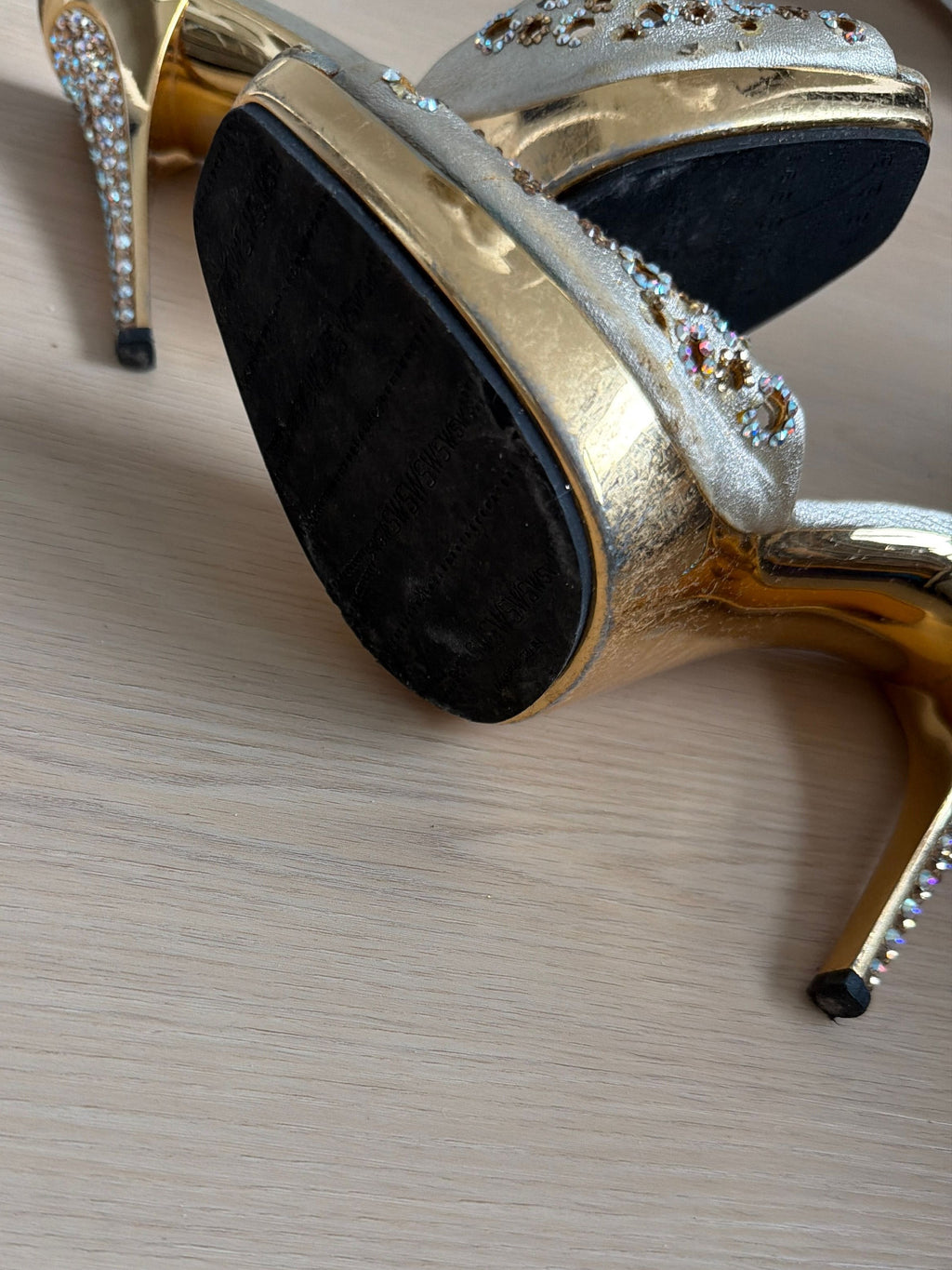 Stuart Whitman Leather w/Crystal Details Stiletto Mules 7M - Image 6